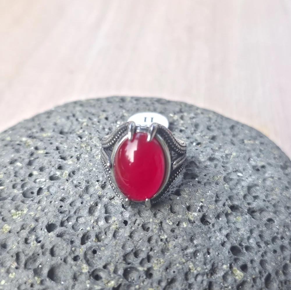 New Stainless Steel Men's Ring With Red Stone Size 11